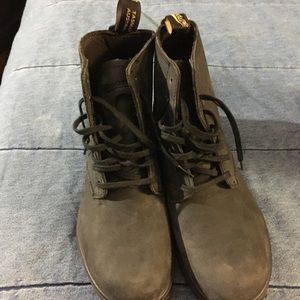 Grey lace-up blundstone boots - US size 11/Blundstone size 8